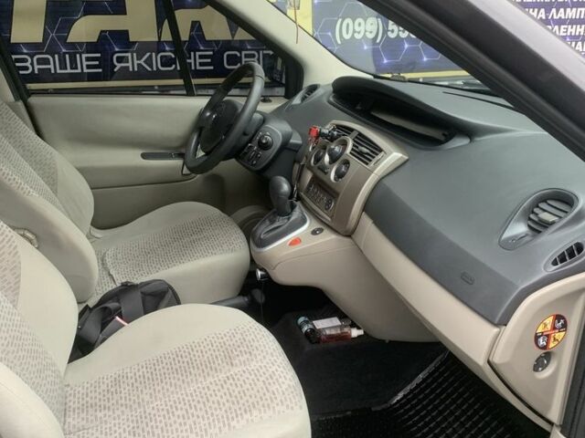 Сірий Рено Сценік II, об'ємом двигуна 1.6 л та пробігом 210 тис. км за 5300 $, фото 4 на Automoto.ua