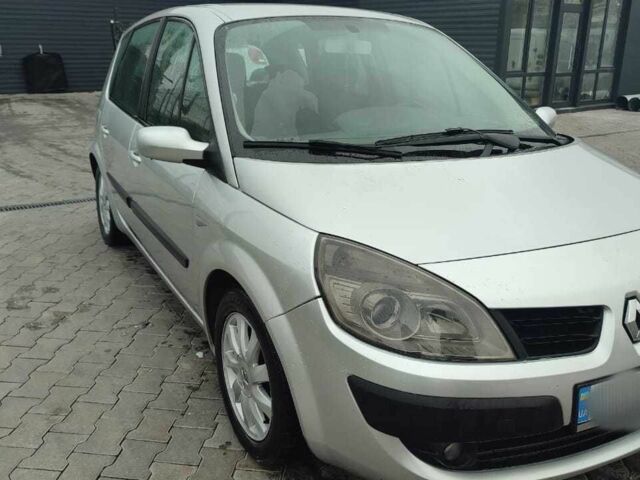 Серый Рено Сценик II, объемом двигателя 1.5 л и пробегом 250 тыс. км за 5200 $, фото 2 на Automoto.ua