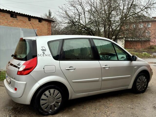 Серый Рено Сценик II, объемом двигателя 1.6 л и пробегом 195 тыс. км за 4999 $, фото 2 на Automoto.ua