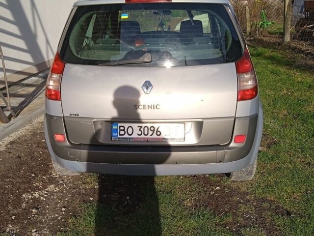 Сірий Рено Сценік II, об'ємом двигуна 1.5 л та пробігом 350 тис. км за 3200 $, фото 4 на Automoto.ua