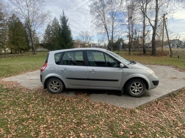 Серый Рено Сценик II, объемом двигателя 0 л и пробегом 140 тыс. км за 3200 $, фото 6 на Automoto.ua