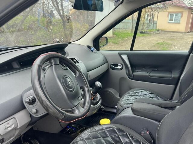 Серый Рено Сценик II, объемом двигателя 1.6 л и пробегом 173 тыс. км за 4800 $, фото 8 на Automoto.ua