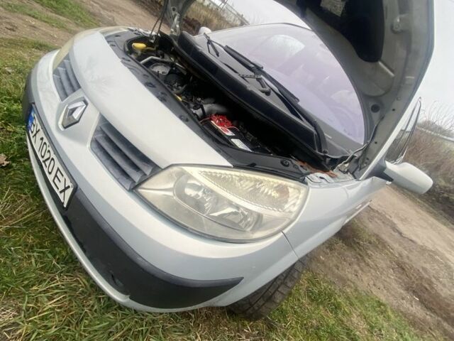 Сірий Рено Сценік II, об'ємом двигуна 1.9 л та пробігом 323 тис. км за 2999 $, фото 4 на Automoto.ua