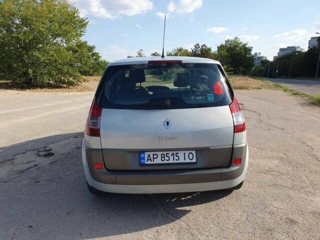 Серый Рено Сценик II, объемом двигателя 1.6 л и пробегом 193 тыс. км за 5300 $, фото 3 на Automoto.ua