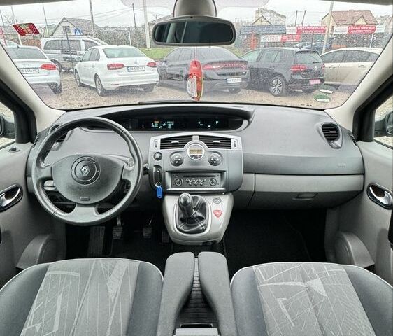 Сірий Рено Сценік II, об'ємом двигуна 1.6 л та пробігом 122 тис. км за 5400 $, фото 14 на Automoto.ua