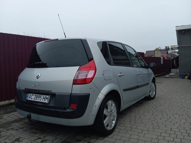 Серый Рено Сценик II, объемом двигателя 1.5 л и пробегом 375 тыс. км за 3450 $, фото 10 на Automoto.ua