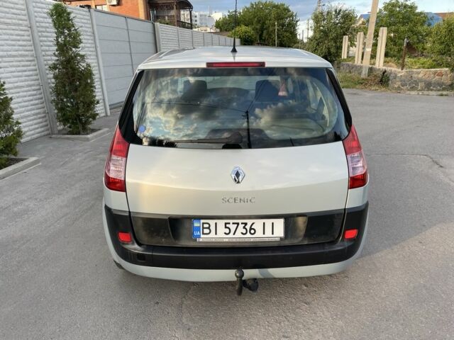 Сірий Рено Сценік II, об'ємом двигуна 1.6 л та пробігом 228 тис. км за 5400 $, фото 3 на Automoto.ua