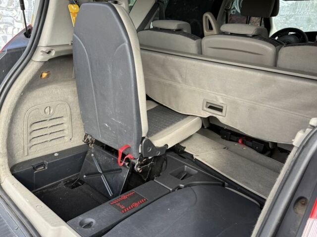 Сірий Рено Сценік II, об'ємом двигуна 1.6 л та пробігом 220 тис. км за 4550 $, фото 4 на Automoto.ua