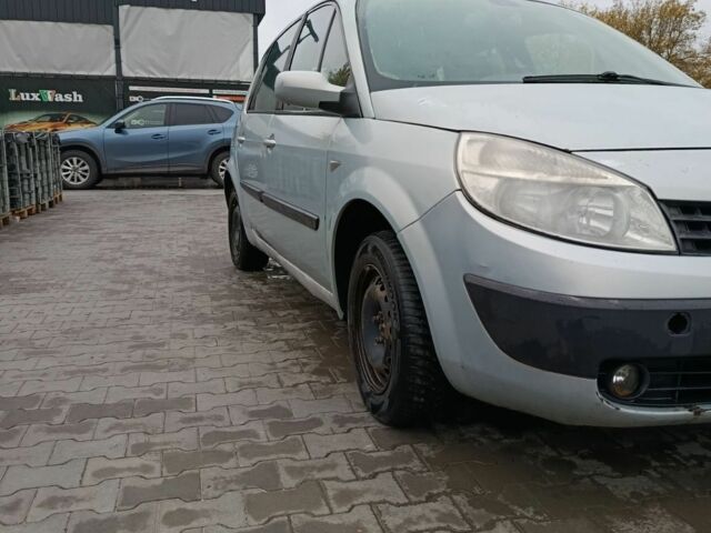 Рено Сценік II 2004 у Черкасах на Automoto.ua Сірий Рено Сценік II, об'ємом двигуна 1.5 л та пробігом 353 тис. км за 2800 $, фото 2 на Automoto.ua