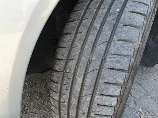 Серый Рено Сценик II, объемом двигателя 1.6 л и пробегом 193 тыс. км за 5300 $, фото 5 на Automoto.ua