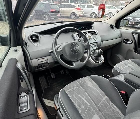 Сірий Рено Сценік II, об'ємом двигуна 1.6 л та пробігом 122 тис. км за 5400 $, фото 9 на Automoto.ua