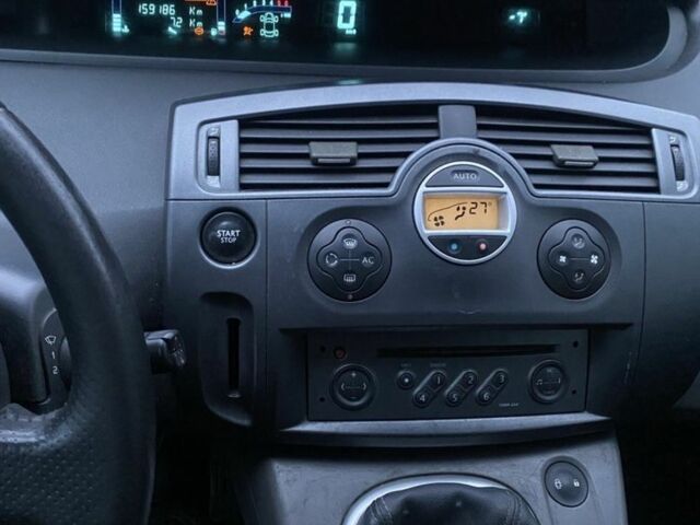 Сірий Рено Сценік II, об'ємом двигуна 1.5 л та пробігом 159 тис. км за 2500 $, фото 3 на Automoto.ua