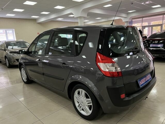 Серый Рено Сценик II, объемом двигателя 1.6 л и пробегом 183 тыс. км за 5200 $, фото 2 на Automoto.ua