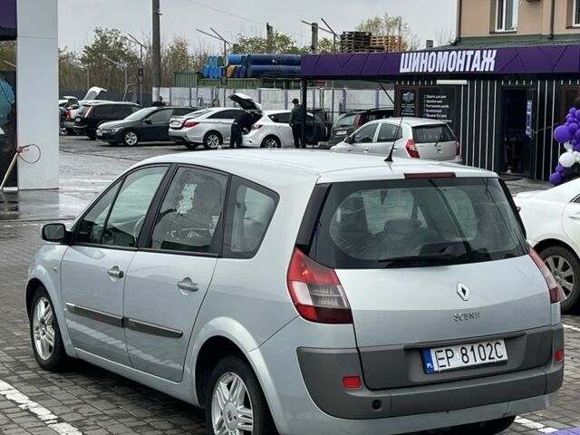 Серый Рено Сценик II, объемом двигателя 1.9 л и пробегом 350 тыс. км за 1650 $, фото 3 на Automoto.ua