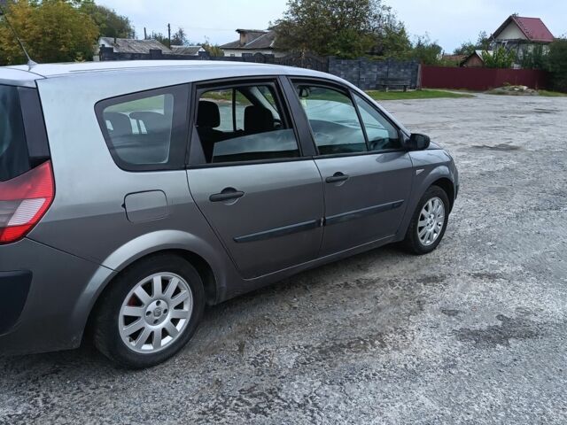 Серый Рено Сценик II, объемом двигателя 1.5 л и пробегом 370 тыс. км за 3350 $, фото 4 на Automoto.ua