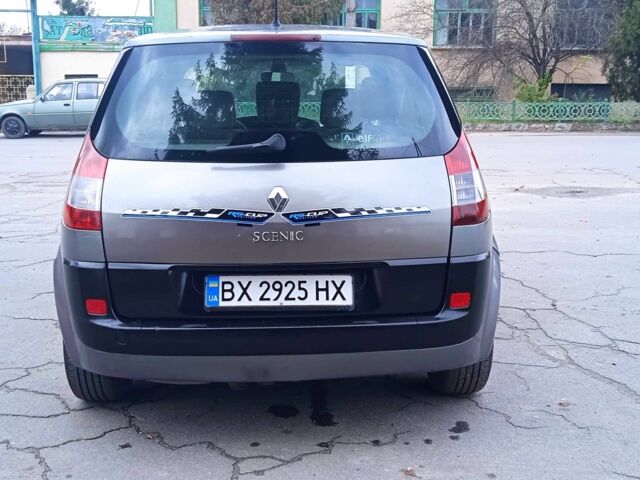 Серый Рено Сценик II, объемом двигателя 1.5 л и пробегом 270 тыс. км за 3500 $, фото 7 на Automoto.ua