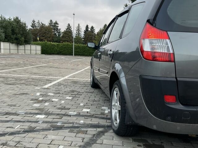 Сірий Рено Сценік II, об'ємом двигуна 1.6 л та пробігом 242 тис. км за 4300 $, фото 7 на Automoto.ua