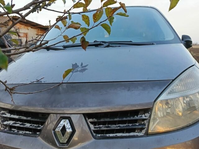 Серый Рено Сценик II, объемом двигателя 1.9 л и пробегом 290 тыс. км за 1700 $, фото 2 на Automoto.ua