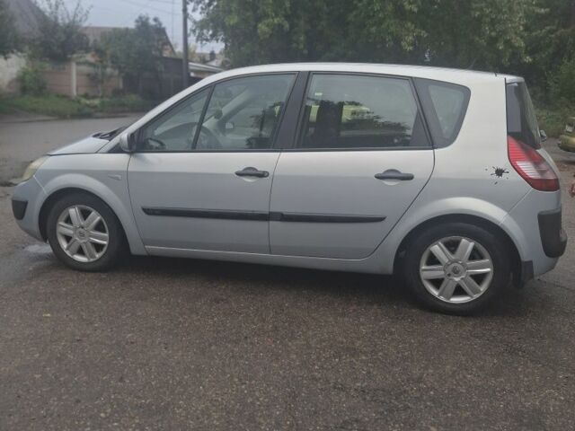 Серый Рено Сценик II, объемом двигателя 0 л и пробегом 236 тыс. км за 3400 $, фото 3 на Automoto.ua