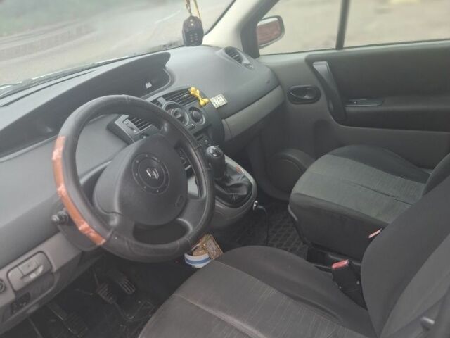 Серый Рено Сценик II, объемом двигателя 0 л и пробегом 236 тыс. км за 3400 $, фото 18 на Automoto.ua