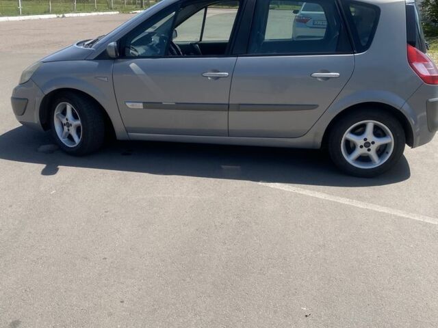 Сірий Рено Сценік II, об'ємом двигуна 1.5 л та пробігом 250 тис. км за 3500 $, фото 1 на Automoto.ua