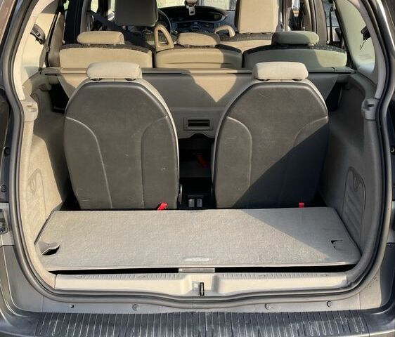 Серый Рено Сценик II, объемом двигателя 0 л и пробегом 226 тыс. км за 4900 $, фото 7 на Automoto.ua