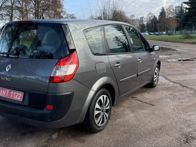 Серый Рено Сценик II, объемом двигателя 0 л и пробегом 226 тыс. км за 4899 $, фото 3 на Automoto.ua