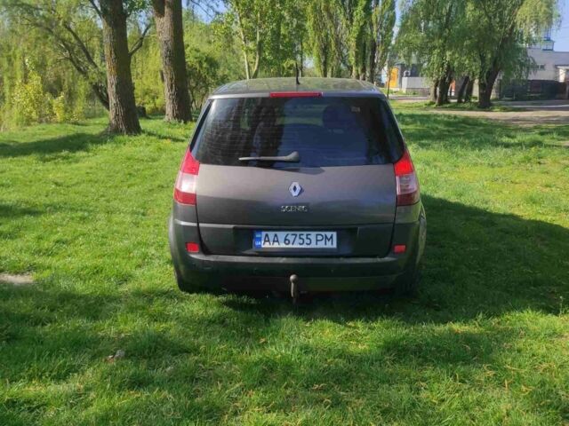 Рено Сценік II 2005 у Києві на Automoto.ua Сірий Рено Сценік II, об'ємом двигуна 1.6 л та пробігом 165 тис. км за 4650 $, фото 7 на Automoto.ua