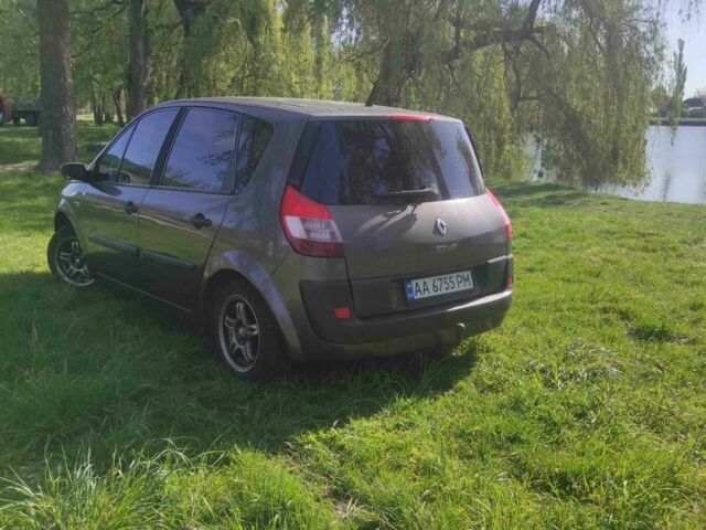 Рено Сценік II 2005 у Києві на Automoto.ua Сірий Рено Сценік II, об'ємом двигуна 1.6 л та пробігом 165 тис. км за 4650 $, фото 1 на Automoto.ua