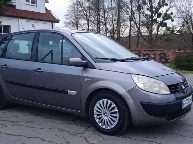 Серый Рено Сценик II, объемом двигателя 1.5 л и пробегом 270 тыс. км за 3500 $, фото 2 на Automoto.ua