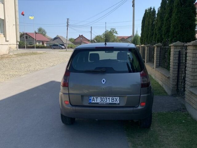Серый Рено Сценик II, объемом двигателя 1.5 л и пробегом 189 тыс. км за 4500 $, фото 4 на Automoto.ua