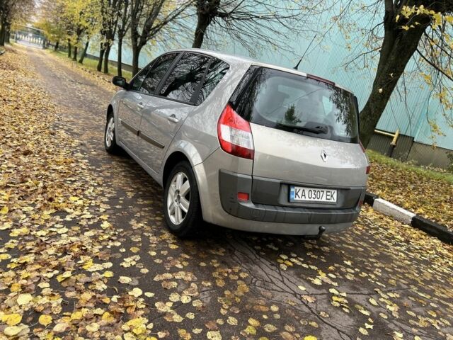 Рено Сценік II 2005 у Житомирі на Automoto.ua Сірий Рено Сценік II, об'ємом двигуна 1.9 л та пробігом 270 тис. км за 4300 $, фото 11 на Automoto.ua