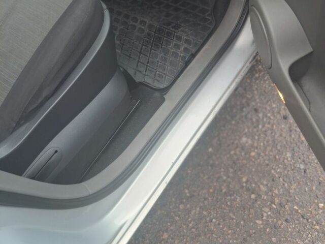 Серый Рено Сценик II, объемом двигателя 0 л и пробегом 236 тыс. км за 3400 $, фото 12 на Automoto.ua