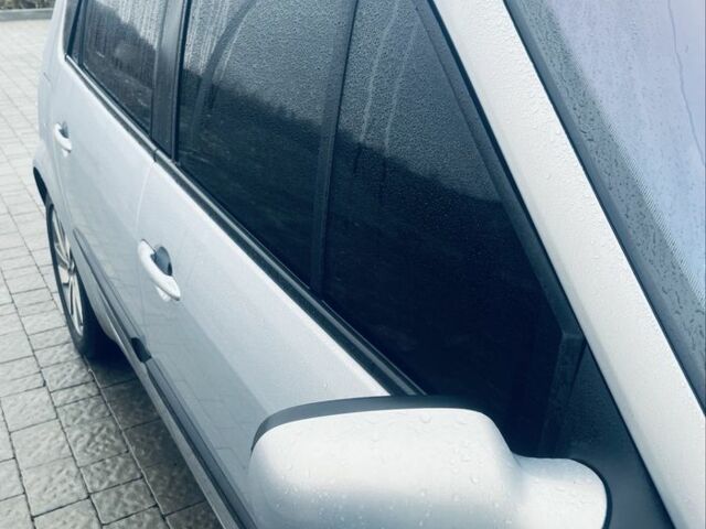 Сірий Рено Сценік II, об'ємом двигуна 2 л та пробігом 153 тис. км за 5150 $, фото 2 на Automoto.ua