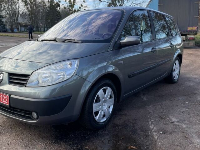 Серый Рено Сценик II, объемом двигателя 0 л и пробегом 226 тыс. км за 4900 $, фото 1 на Automoto.ua