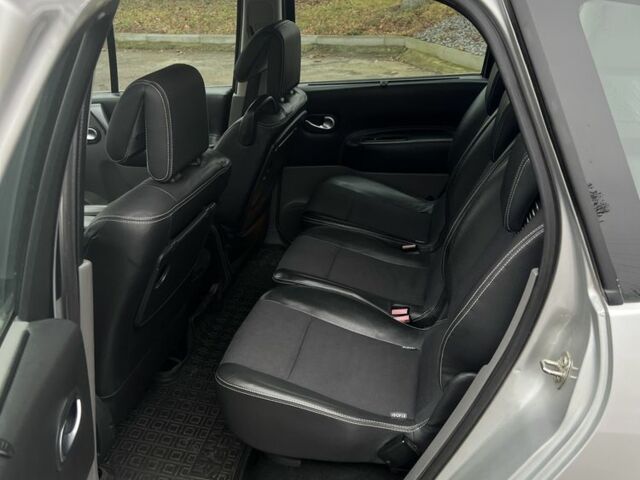 Серый Рено Сценик II, объемом двигателя 1.6 л и пробегом 179 тыс. км за 4825 $, фото 6 на Automoto.ua