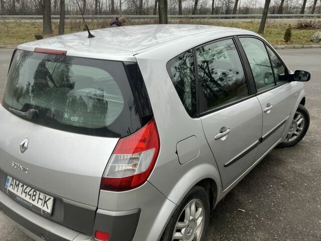 Серый Рено Сценик II, объемом двигателя 1.6 л и пробегом 179 тыс. км за 4825 $, фото 4 на Automoto.ua