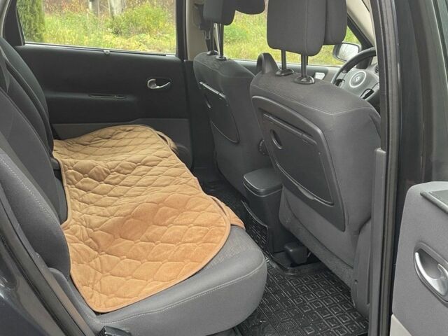 Сірий Рено Сценік II, об'ємом двигуна 2 л та пробігом 236 тис. км за 6650 $, фото 13 на Automoto.ua