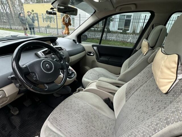 Сірий Рено Сценік II, об'ємом двигуна 1.5 л та пробігом 313 тис. км за 5500 $, фото 6 на Automoto.ua