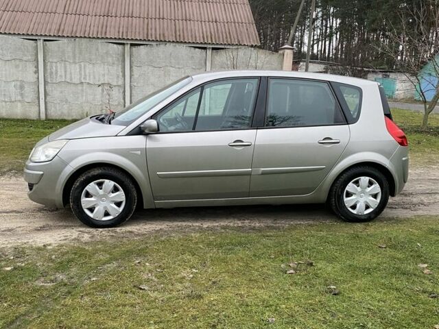 Серый Рено Сценик II, объемом двигателя 1.5 л и пробегом 200 тыс. км за 5500 $, фото 3 на Automoto.ua