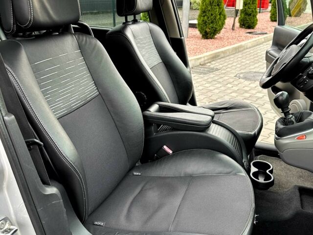 Серый Рено Сценик II, объемом двигателя 1.6 л и пробегом 172 тыс. км за 5350 $, фото 15 на Automoto.ua