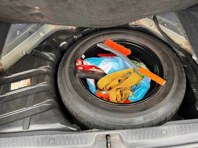 Рено Сценік II 2007 у Вінниці на Automoto.ua Сірий Рено Сценік II, об'ємом двигуна 1.5 л та пробігом 244 тис. км за 5000 $, фото 19 на Automoto.ua