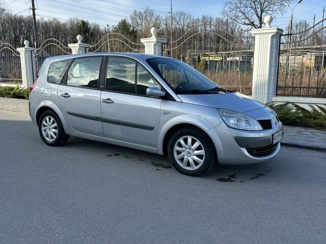 Серый Рено Сценик II, объемом двигателя 1.6 л и пробегом 265 тыс. км за 4500 $, фото 3 на Automoto.ua