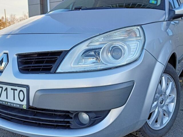 Сірий Рено Сценік II, об'ємом двигуна 1.5 л та пробігом 303 тис. км за 5500 $, фото 2 на Automoto.ua