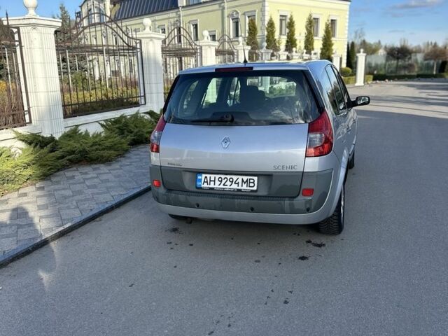 Серый Рено Сценик II, объемом двигателя 1.6 л и пробегом 265 тыс. км за 4500 $, фото 6 на Automoto.ua