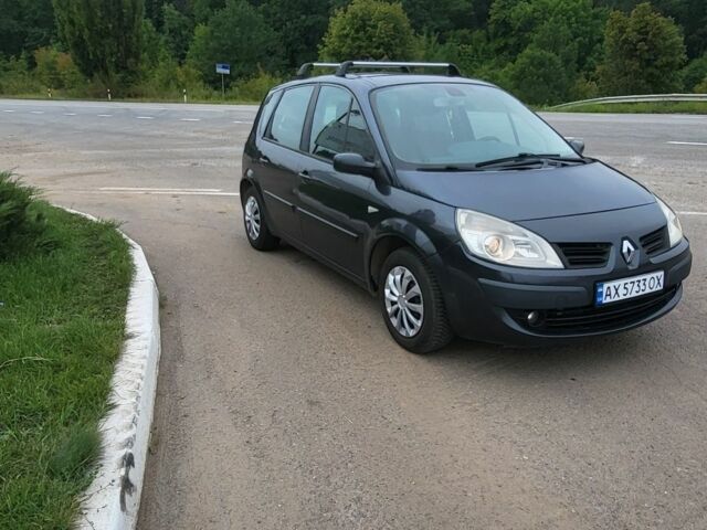 Серый Рено Сценик II, объемом двигателя 1.5 л и пробегом 190 тыс. км за 4800 $, фото 2 на Automoto.ua