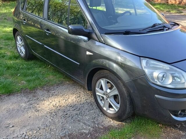 Сірий Рено Сценік II, об'ємом двигуна 1.5 л та пробігом 290 тис. км за 4900 $, фото 1 на Automoto.ua