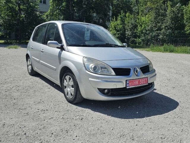 Серый Рено Сценик II, объемом двигателя 1.6 л и пробегом 234 тыс. км за 5799 $, фото 3 на Automoto.ua