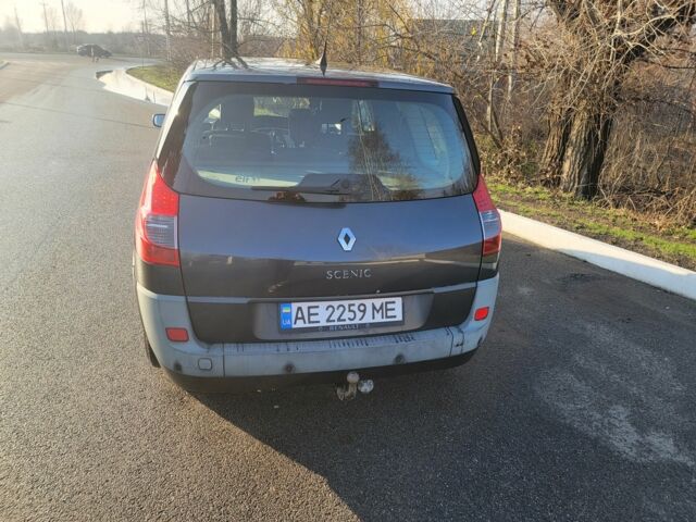 Серый Рено Сценик II, объемом двигателя 2 л и пробегом 195 тыс. км за 5500 $, фото 4 на Automoto.ua