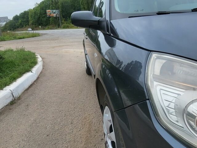 Серый Рено Сценик II, объемом двигателя 1.5 л и пробегом 190 тыс. км за 4800 $, фото 3 на Automoto.ua